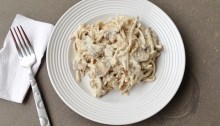 Creamy Cashew Mushroom Stroganoff