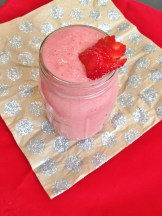 Vegan and Gluten-Free Simple Strawberry Banana Smoothie