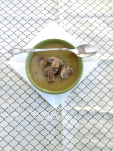 Vegan and Gluten-Free Non-Dairy Creamy Mushrooms Soup