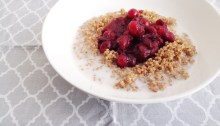 Vegan, gluten-free and sugar-free Sweet and Tart Cranberry Quinoa Bowl - Breakfast perfection!