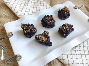 Vegan and Gluten-Free Wild Blueberry Streusel Bars